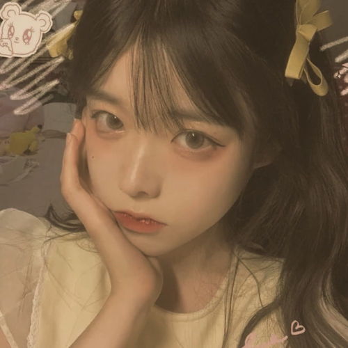 女生头像模糊高反差
