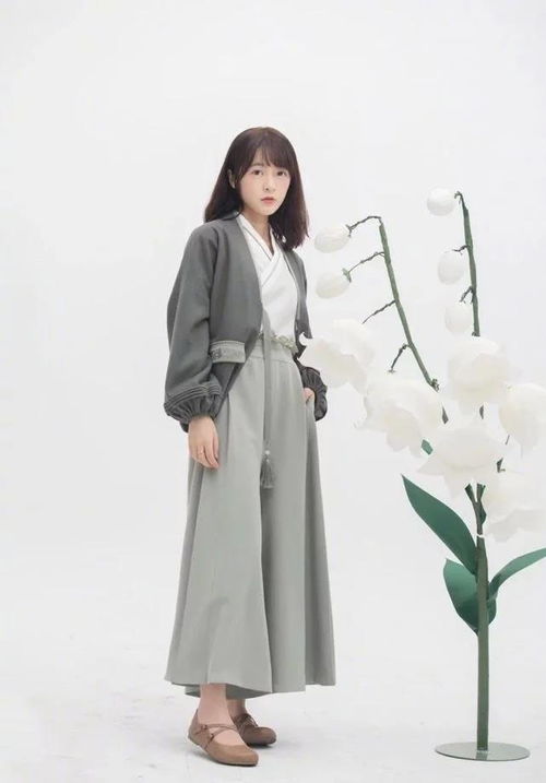 徐娇晒古风美照,温婉气质甜美,粉丝假小子长成大姑娘了