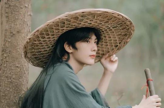 谁说古风只适合女孩子,男孩子的古装扮相也很绝啊