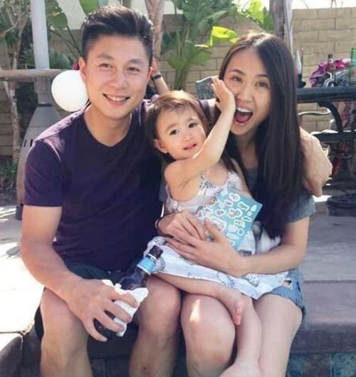 他是奥运冠军,对教练14岁女儿一见钟情,等7年终于抱得美人归