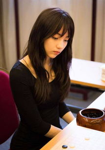 围棋第一美女托腮厌世照爆红不食人间烟火