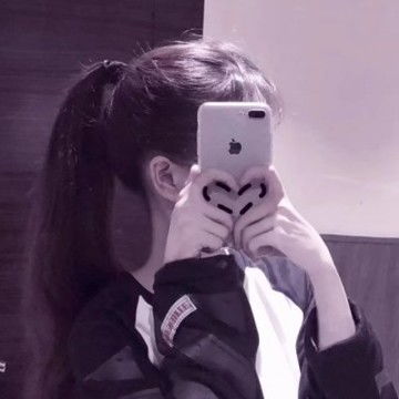 女生拿手机遮脸头像,女生头像图片