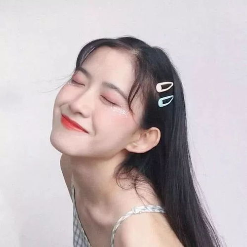 女生头像小时候哭,是觉得自己太委屈长大了哭,是对自己太失望