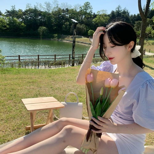 上班没有唯一穿搭模板,改变搭配思路就能穿出新花样,气质还时髦