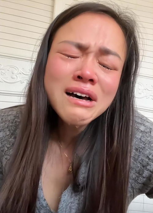 姐姐去世不到两年,双胞胎妹妹也离世,妈妈悲痛告别捐献眼角膜
