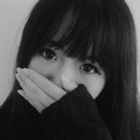 黑白头像女生伤感带字腻了就走我都懂