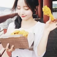 吃货女孩头像可爱花束