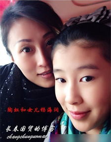 杨子12岁女儿学校照曝光清丽秀美才华横溢