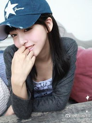 戴帽子的女生头像真人墨镜
