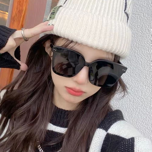 眼镜生活loho墨镜女2024新显高级感时尚墨镜显白瘦防晒防紫外线开车太阳眼镜男钢琴黑