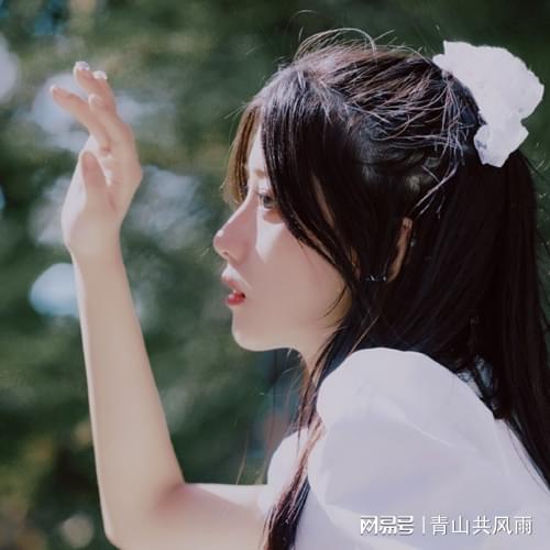 头像女生简单可爱情头