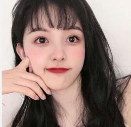耐看型女生脸上有这些特征,即使素颜朝天也越看越美
