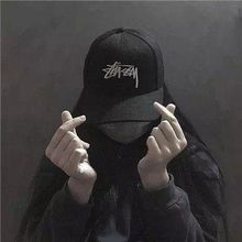 超拽的火句子我不想和傻x吵架可是我想啊图片