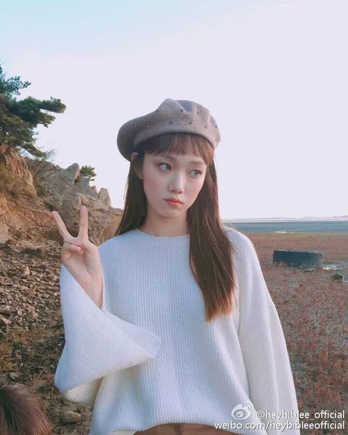天生异瞳身高175cm的真人版洋娃娃女生也会爱上她
