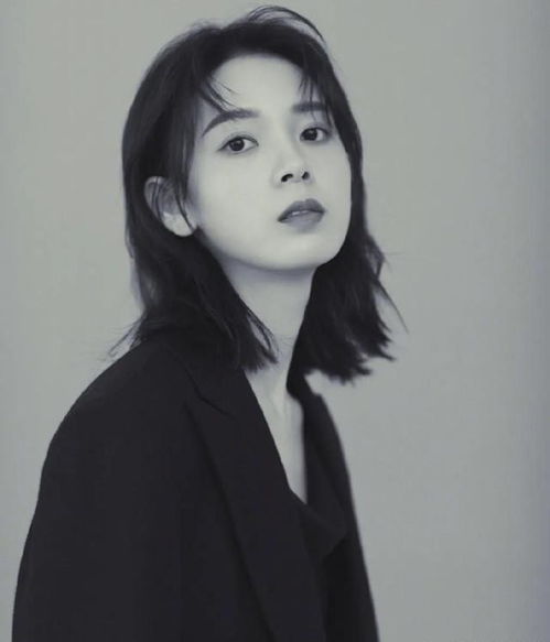 陈瑶,少女的脸御姐的气质,甜还是咸,大长腿羡煞众人