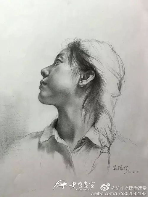 小央美一组灵动,有神的美女素描欣赏