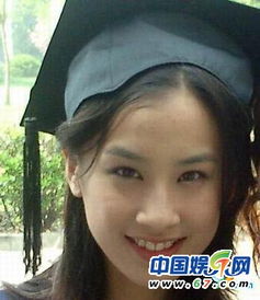 17岁女星青涩美颜黄圣依清纯秒杀张曼玉贾静雯