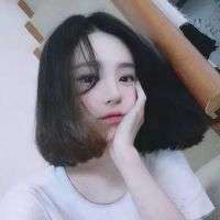 女生高冷黑白孤独头像短发