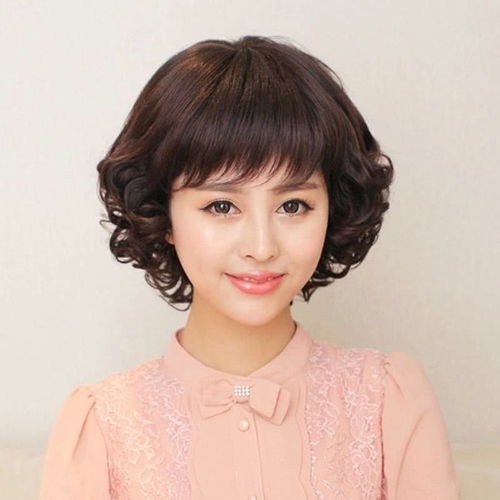 四五十岁女人,别乱弄头发了,瞧瞧这几款,让你重返年轻姿态