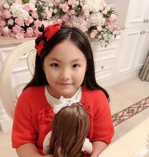 富养的王诗龄和穷养的森碟,6年后对比,女孩到底怎么培养才好