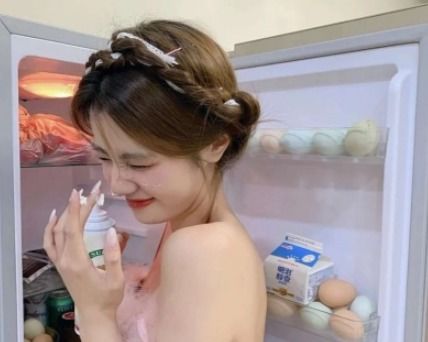 微信网名女生简单气质2020两个字独一无二的两字昵称