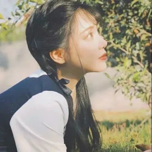 女生头像我的快乐会回来的