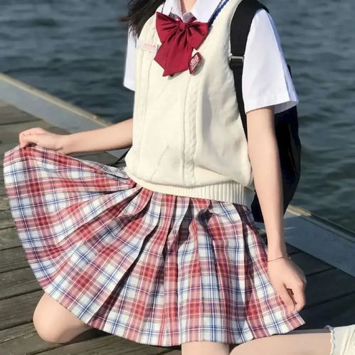 jk女生头像你是踩碎星光落入我梦境的一袋幻想