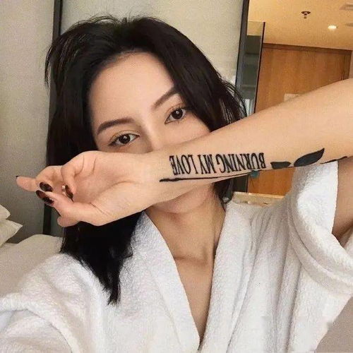 头像剪成短发,做回酷girl
