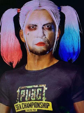 绝地求生玩家晒小丑女衣服搭配,看到最后一张我终于忍不住了