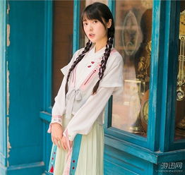 二次元美少女徐娇汉服新照清新可人宛如邻家女孩