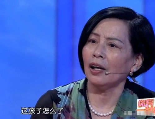 孙女大学毕业失联6年,花甲老人含泪登台寻找,谁料孙女已成名人