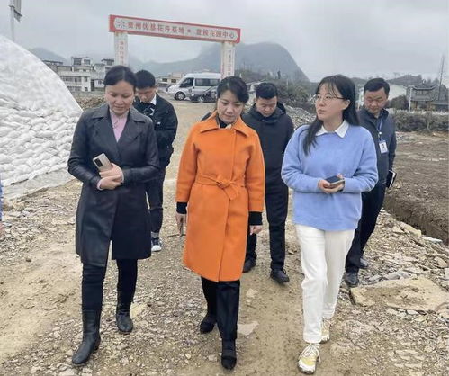 38岁女硕士当选县长,本应成为学生学习榜样,评论区却是一片骂声