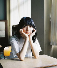 日本美少女逢泽莉娜清纯范儿写真白衣飘飘