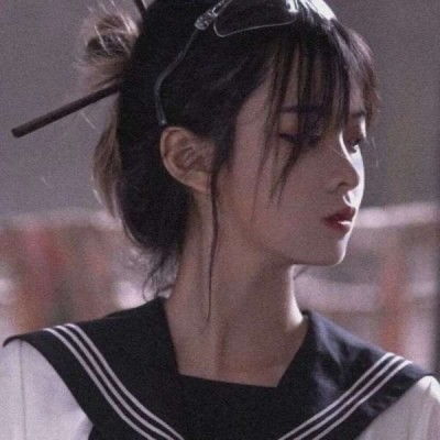 3.8亿女孩都会看哭的文案