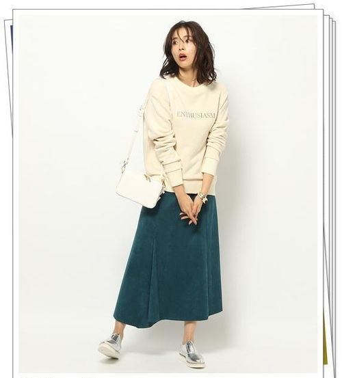 秋天怎么穿绿色的衣服15种搭配示范,适合轻熟女人