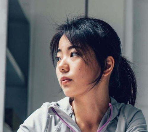 12年前,让清华降低60分录取的天才少女蒋方舟,如今怎样了