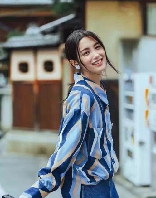 爱笑的女生总是仙气飘飘