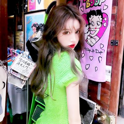 美女头像最新时尚与霸气共存漂亮女子