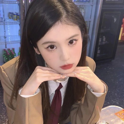 元气满满的女生头像