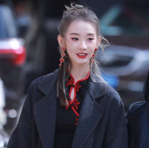 硬糖少女解锁新造型赵粤霸气,陈卓璇可爱风,张艺凡不做乖乖女