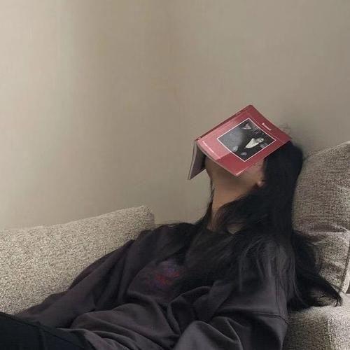有没有那些看起来就像是老实人用的头像