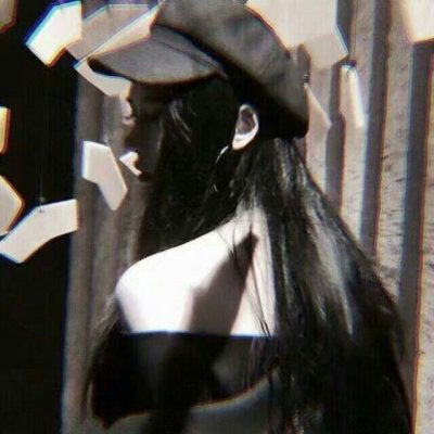 侧脸黑白女头像高冷网图女生孤独伤感头像