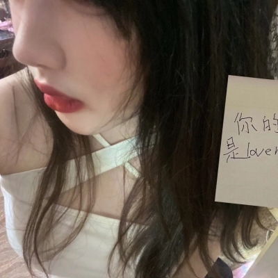 江喻绾清纯女高中生雨越下越大女生头像我要个性网