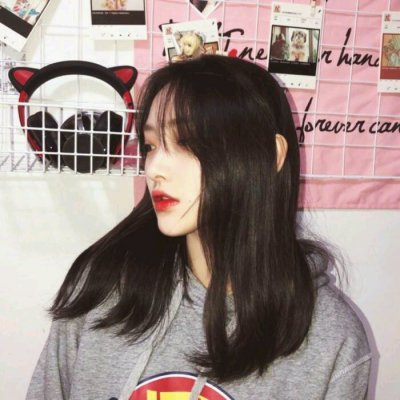 个性颓废霸气女生头像超拽冷酷,寻找残留的幸福的女人