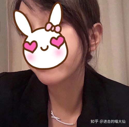有什么好看的适合20岁女生佩戴的项链