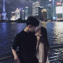 最新情侣头像00后学生专用一人一张别爱太满别睡太晚