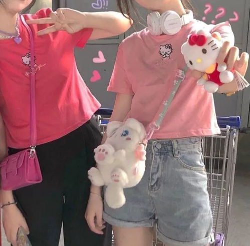 暑假刚开始,夏正年轻部位闺蜜头像真人姐妹头像jk