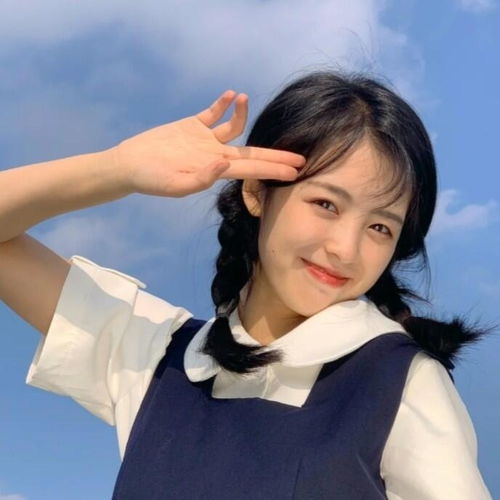 女生头像女孩是春天甜甜的味道