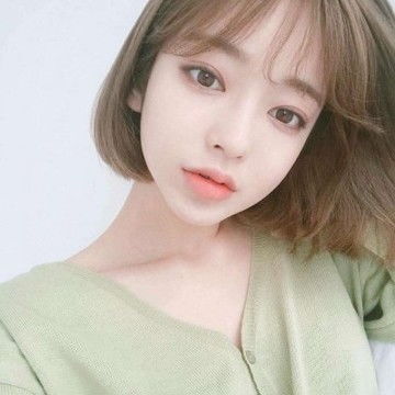 小清新女生微信头像2021最火爆