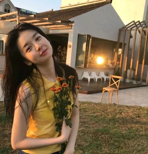 头像一眼就心动的女生头像
